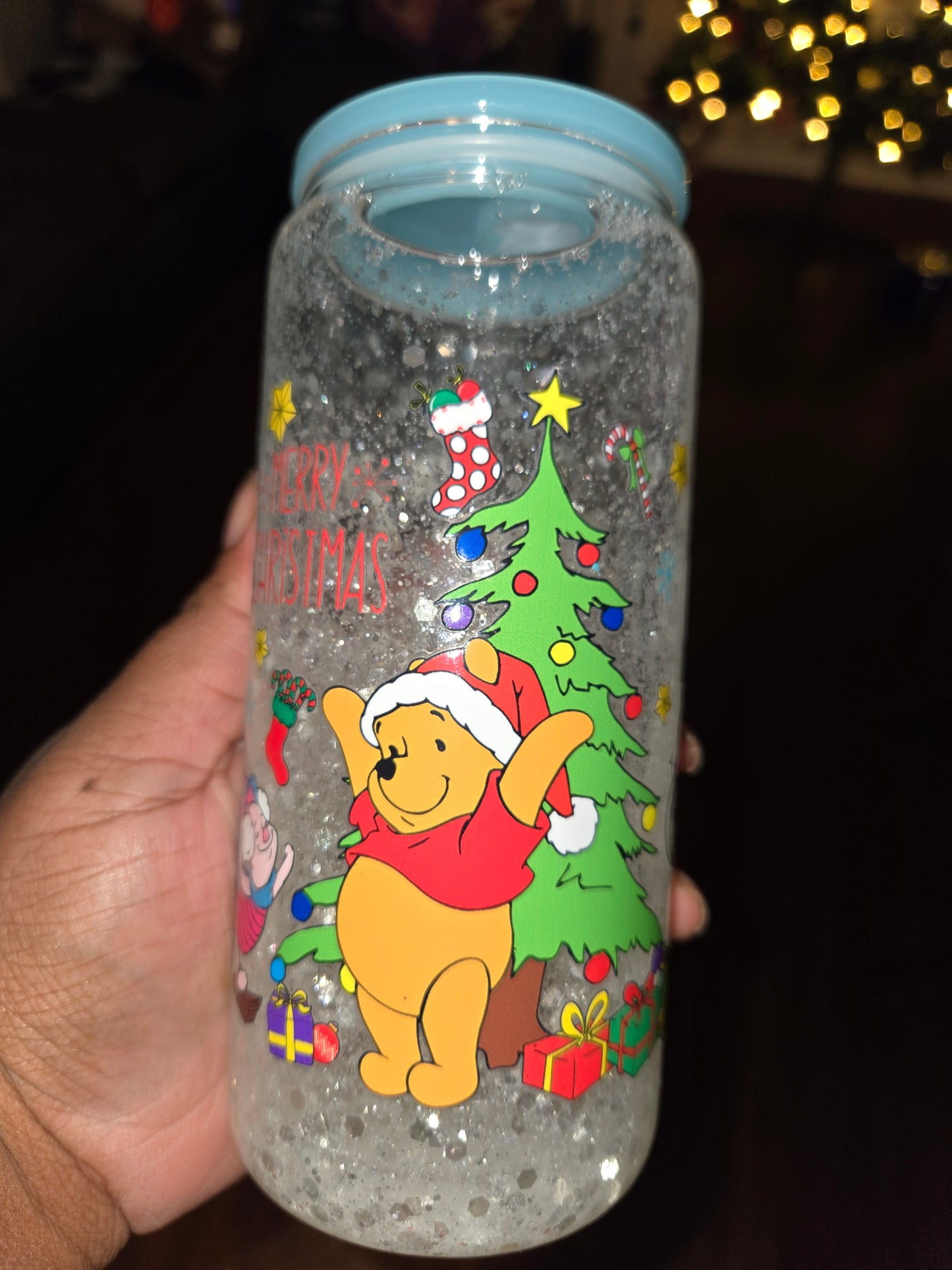 Pooh bear 16oz Glass snowglobe can