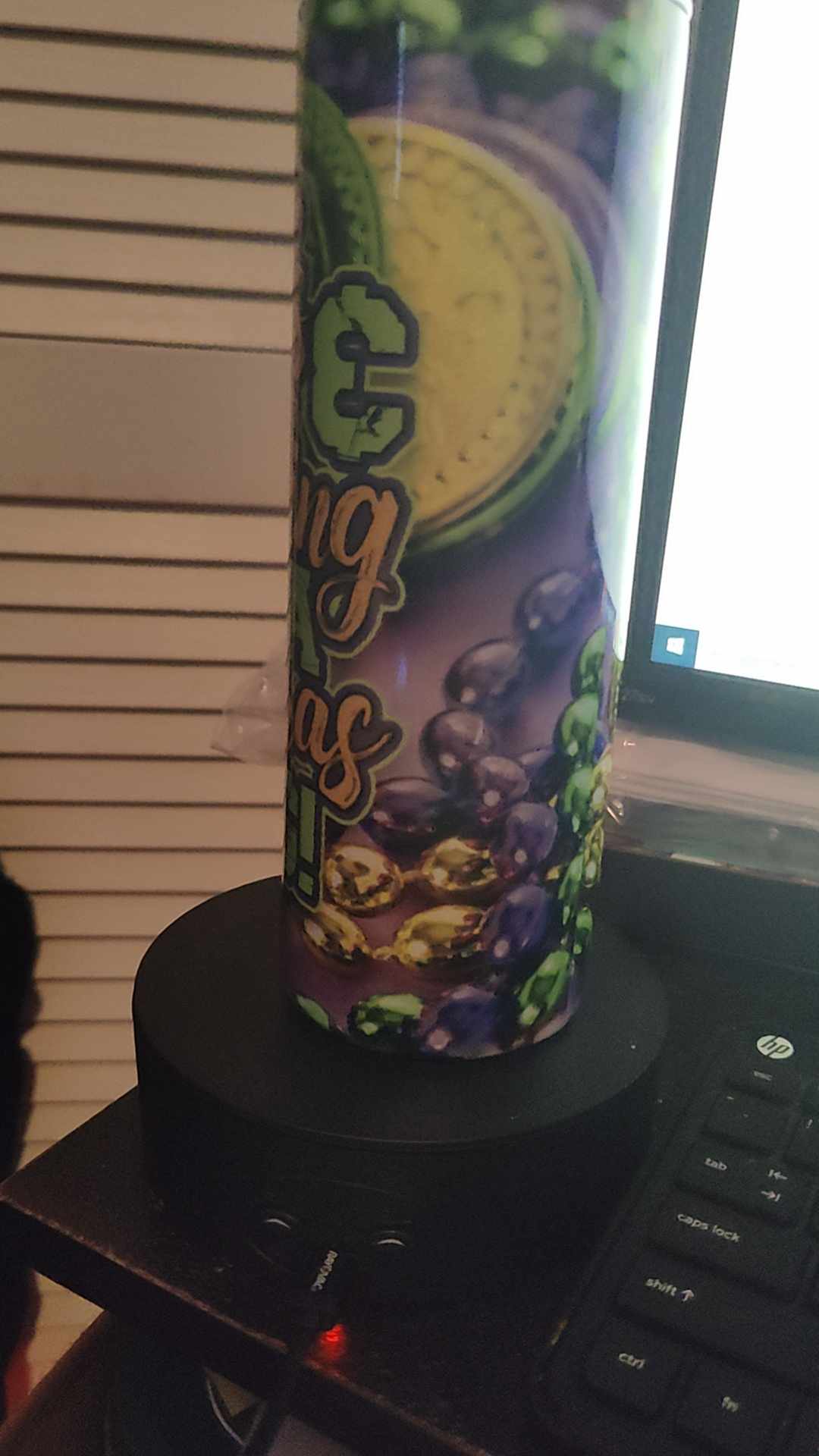 MARDI GRAS 20oz TUMBLER