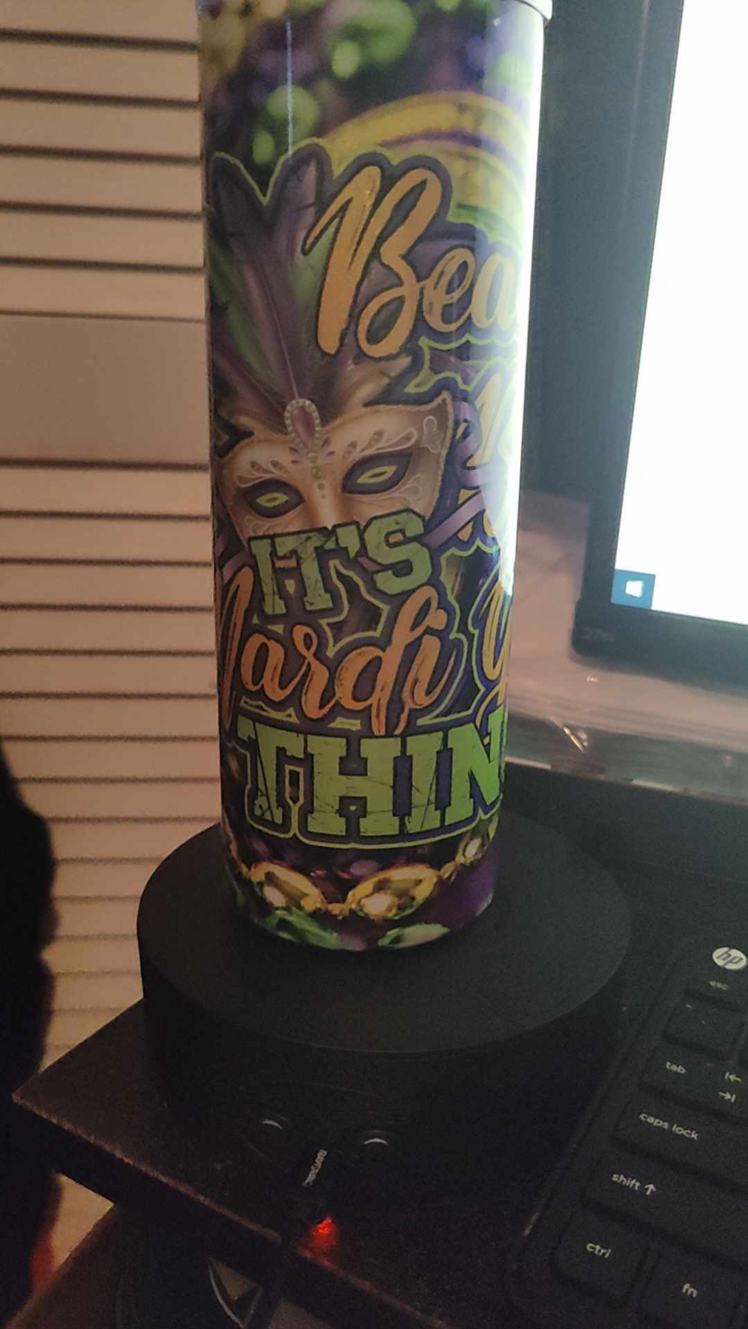 MARDI GRAS 20oz TUMBLER